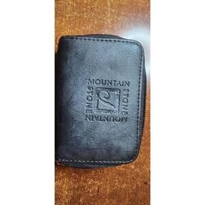 Stone Mountain Accessories Black Leather Card Holder